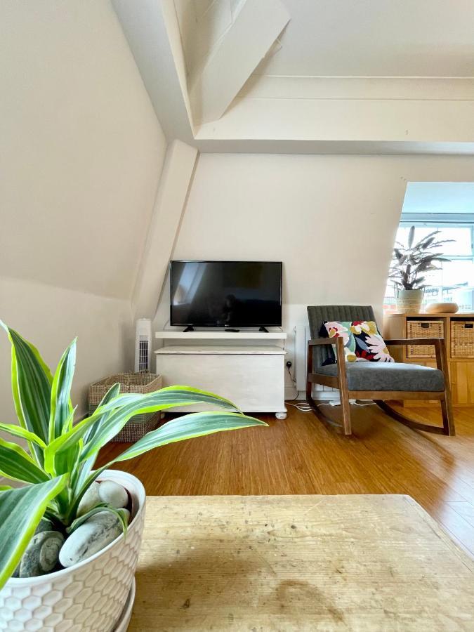 Bright 1 Bed Flat Near Cabot Circus Apartment Bristol Bilik gambar